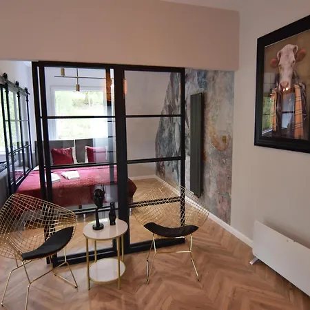 Comfortable With A Private Sauna *